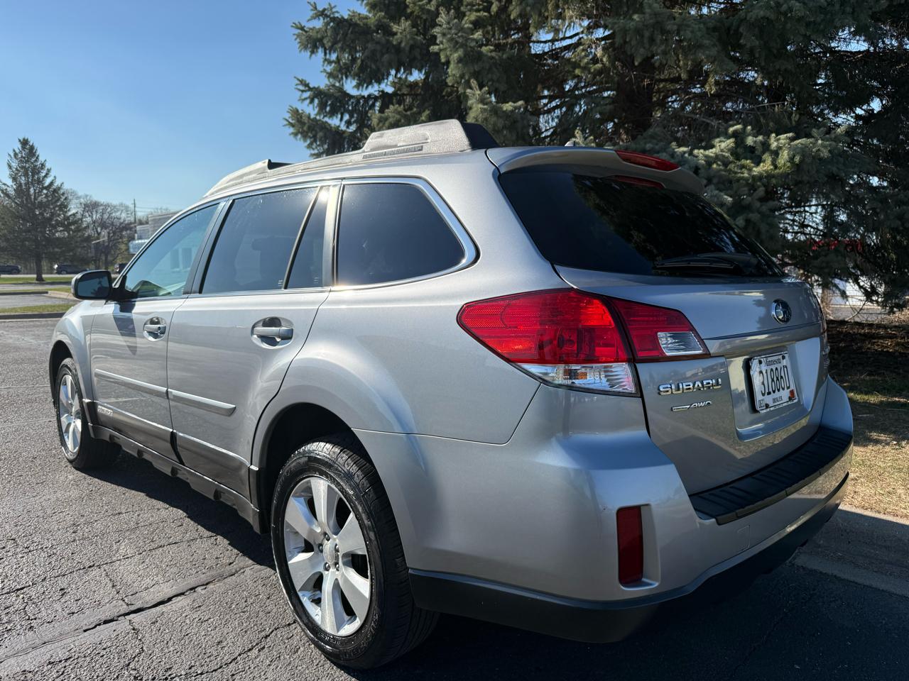 Subaru Outback 3.6R Limited 2011
