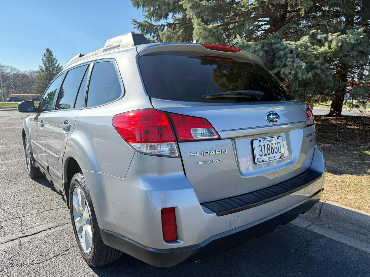 Subaru Outback 3.6R Limited 2011