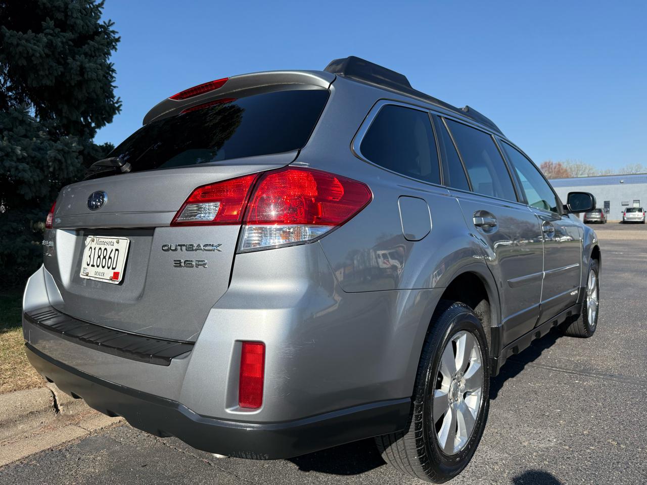 Subaru Outback 3.6R Limited 2011