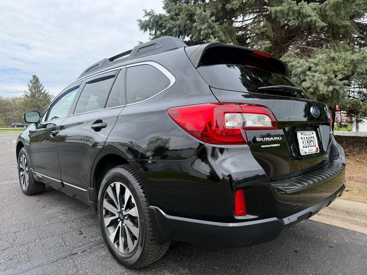 Subaru Outback 2.5i Limited 2015