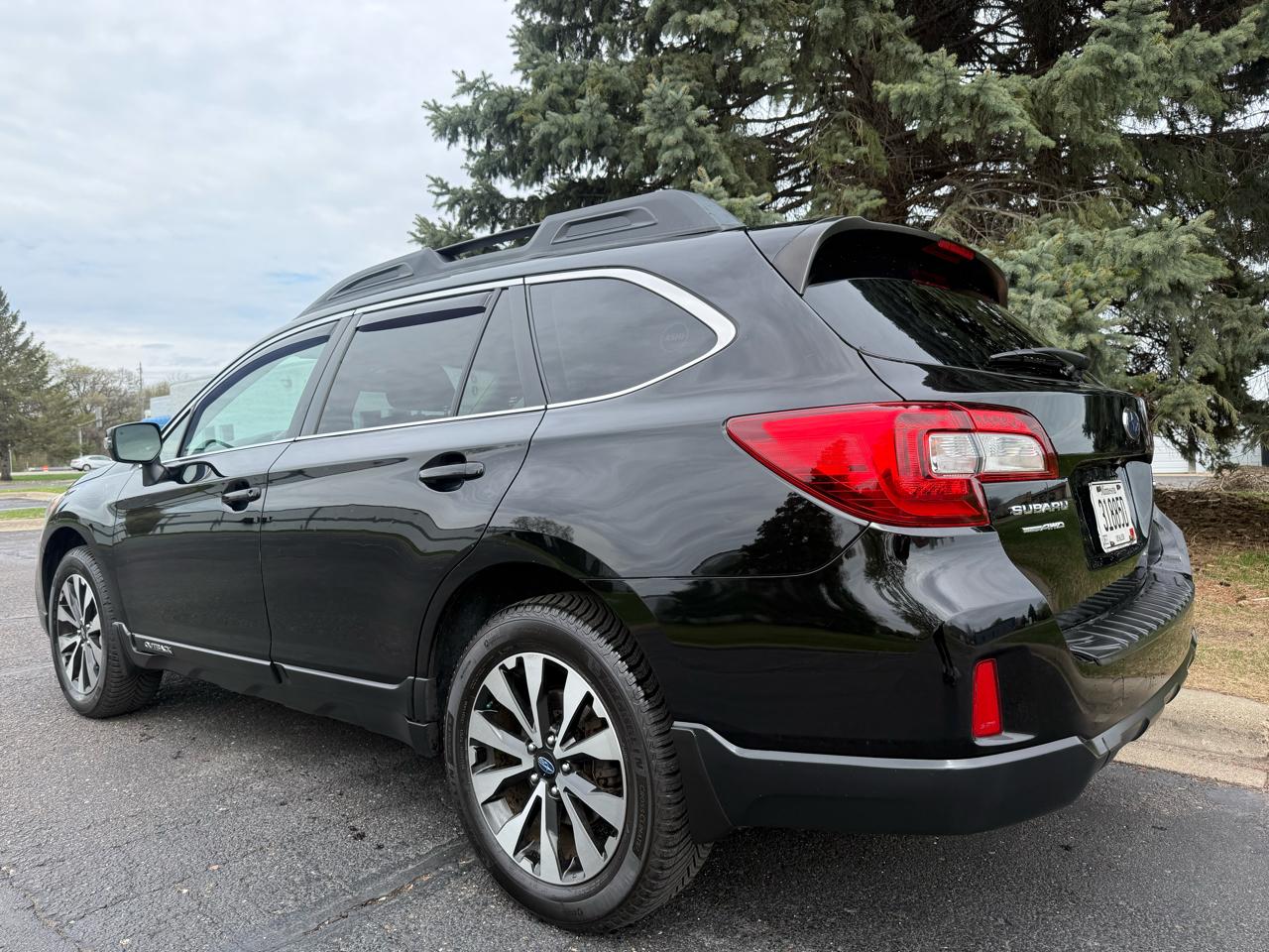 Subaru Outback 2.5i Limited 2015