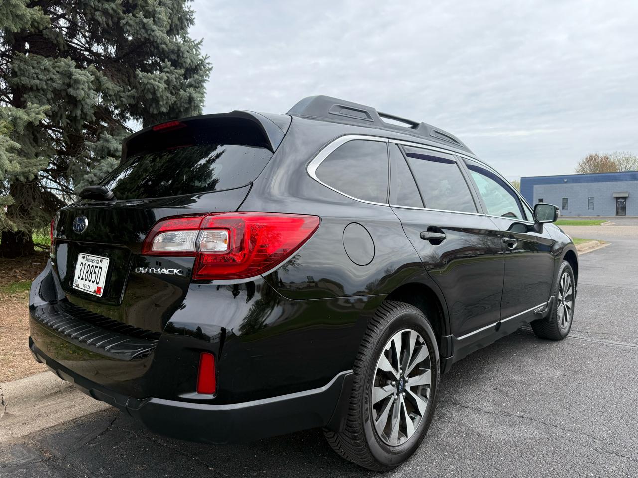 Subaru Outback 2.5i Limited 2015