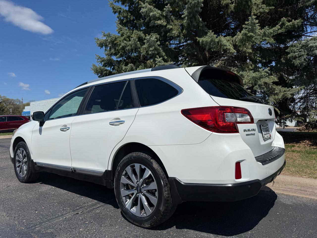 Subaru Outback 3.6R Touring 2017