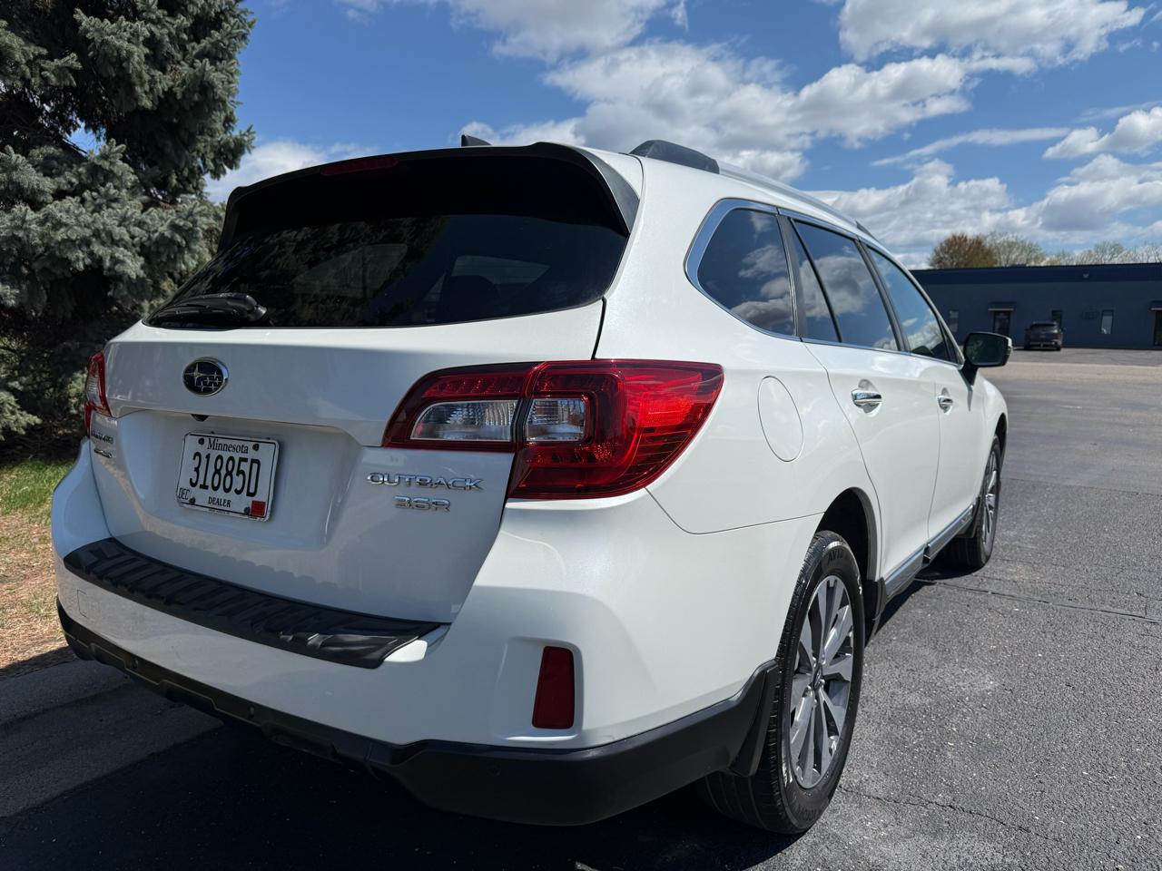 Subaru Outback 3.6R Touring 2017