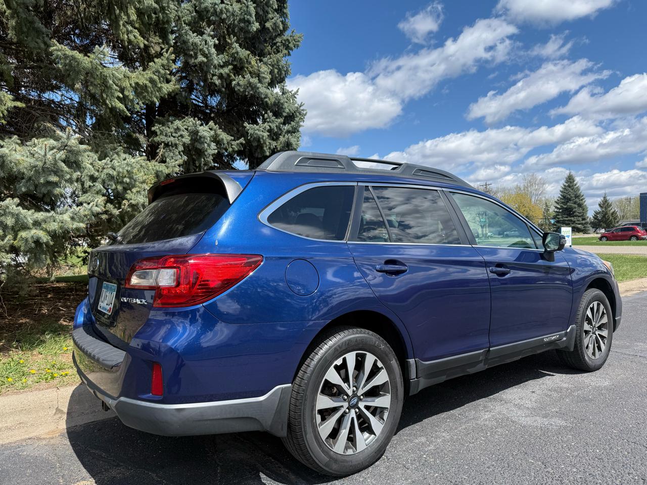 Subaru Outback 2.5i Limited 2015