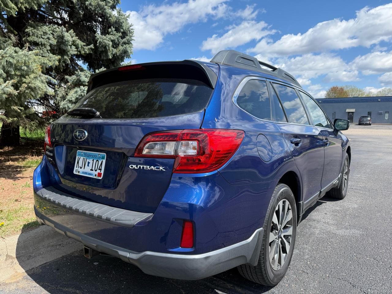 Subaru Outback 2.5i Limited 2015