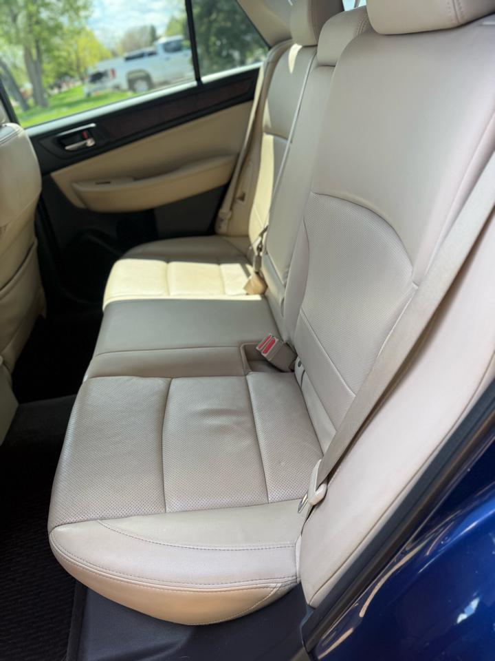 Subaru Outback 2.5i Limited 2015
