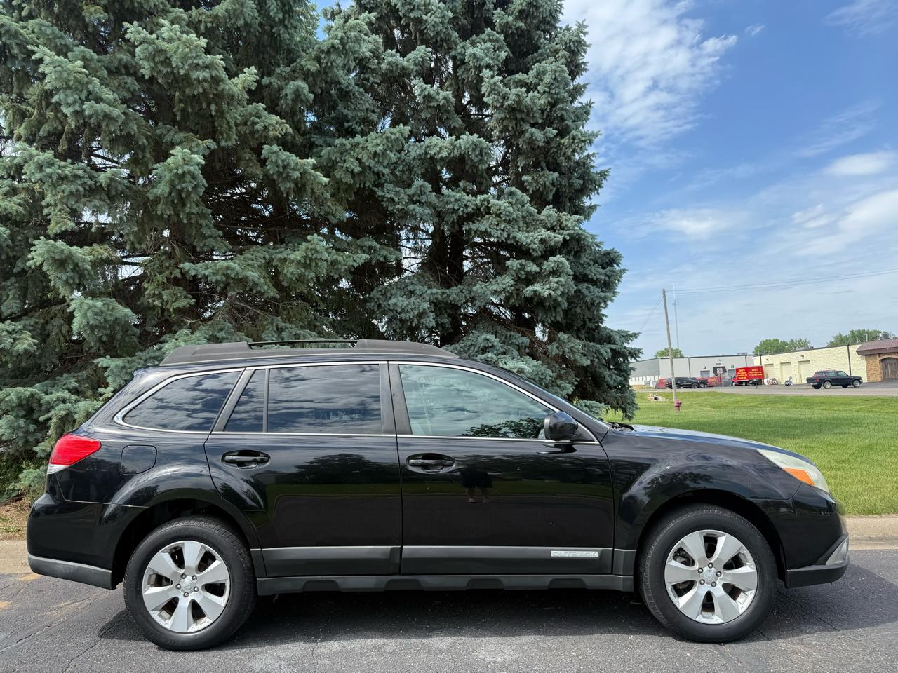 Subaru Outback 3.6R Limited 2011