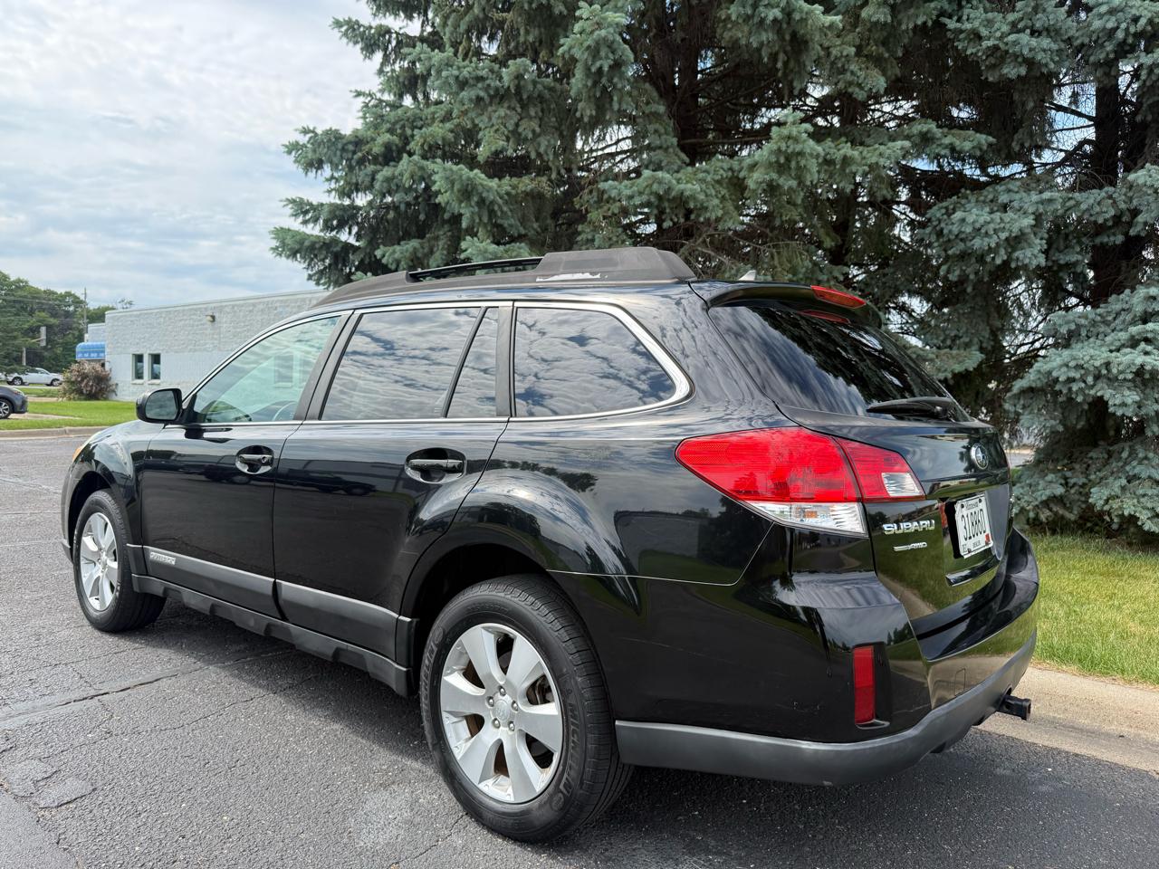 Subaru Outback 3.6R Limited 2011