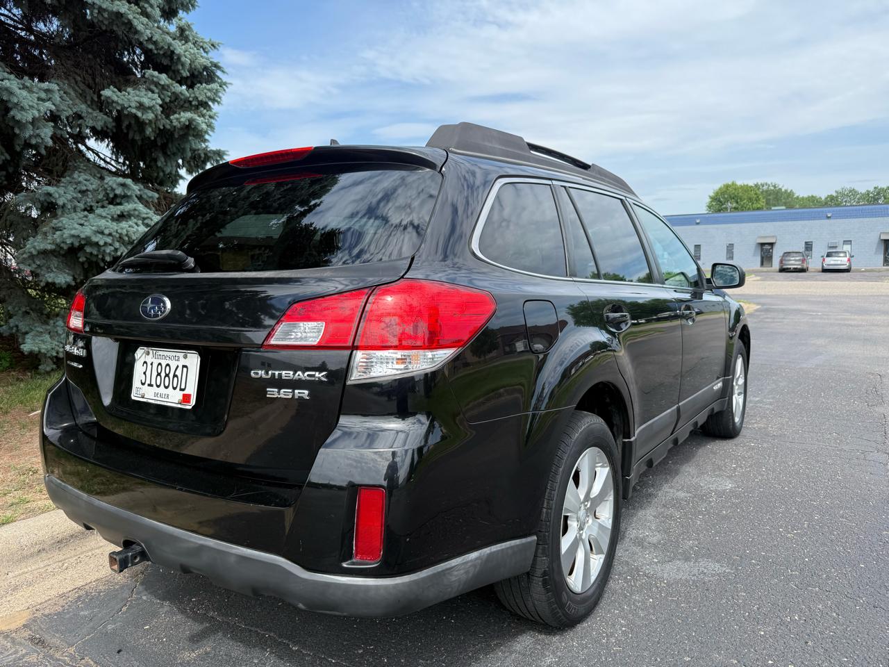 Subaru Outback 3.6R Limited 2011