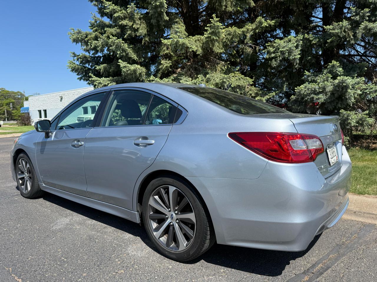 Subaru Legacy 2.5i Limited 2015