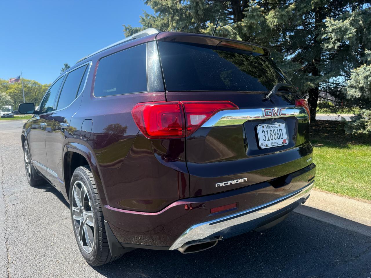 GMC Acadia Denali AWD 2017