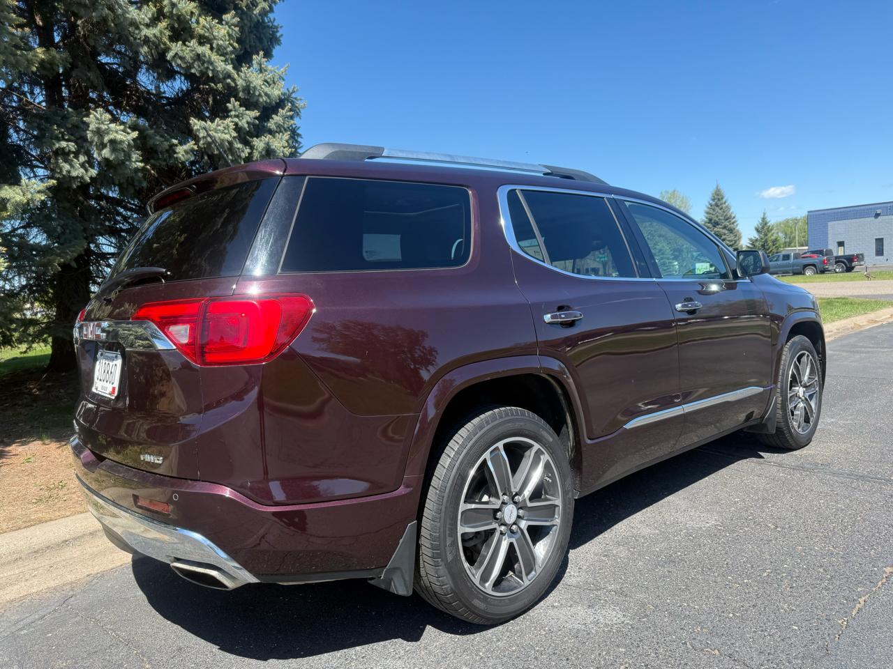 GMC Acadia Denali AWD 2017