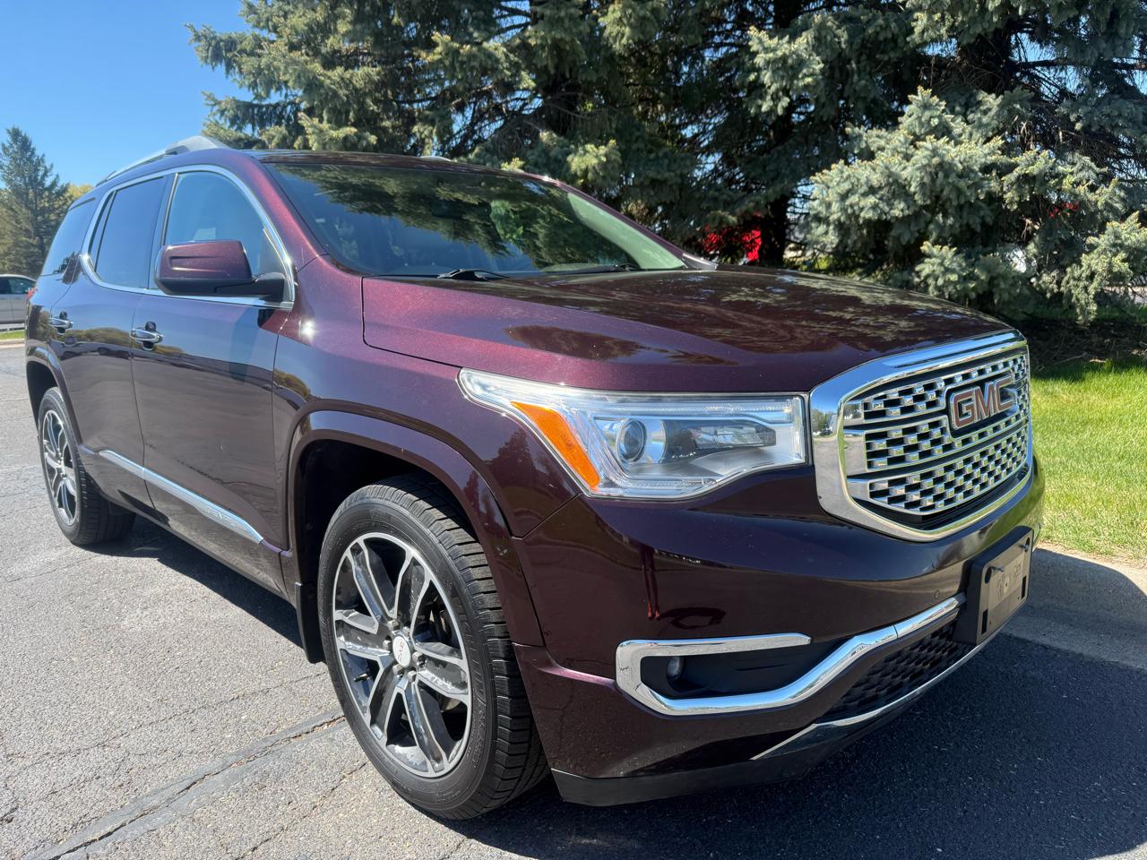GMC Acadia Denali AWD 2017