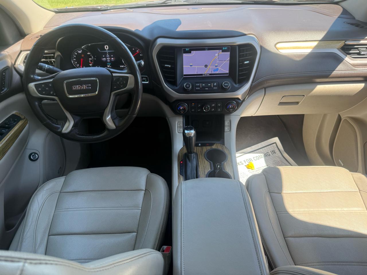 GMC Acadia Denali AWD 2017