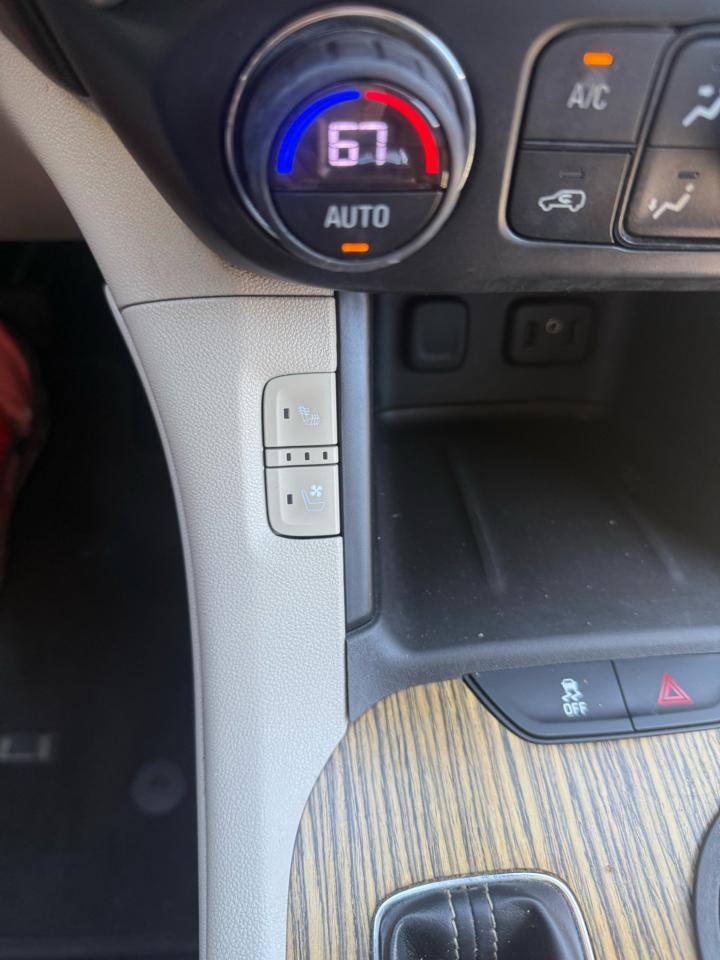 GMC Acadia Denali AWD 2017