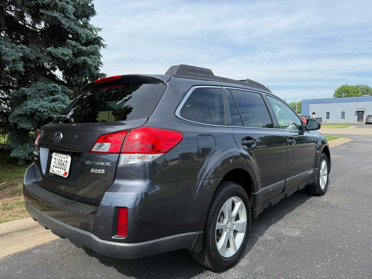 Subaru Outback 2.5i Premium 2013