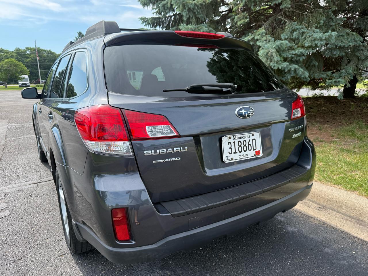 Subaru Outback 2.5i Premium 2013