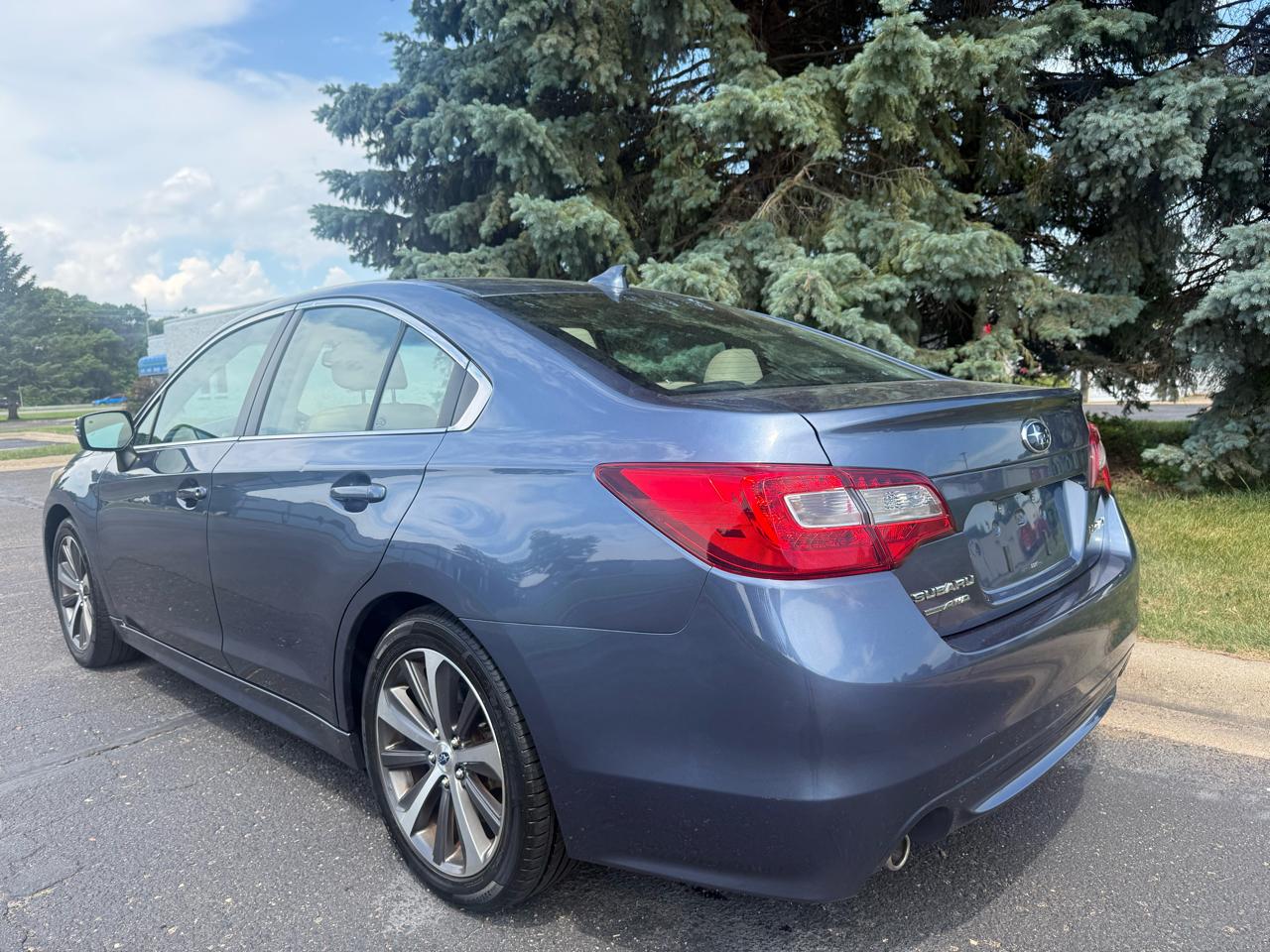 Subaru Legacy 2.5i Limited 2016