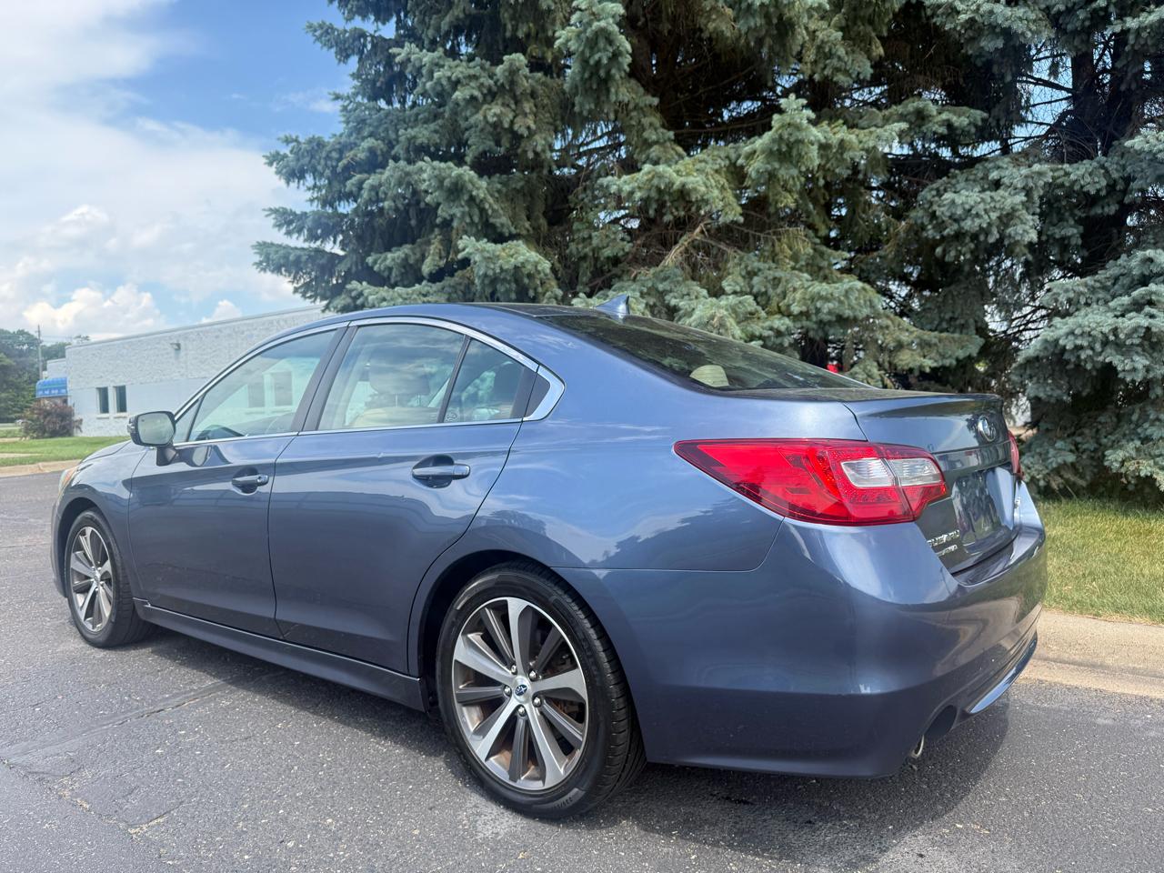 Subaru Legacy 2.5i Limited 2016