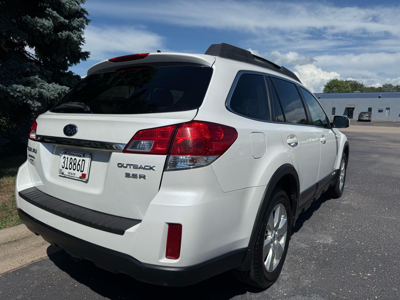 Subaru Outback 3.6R Limited 2011