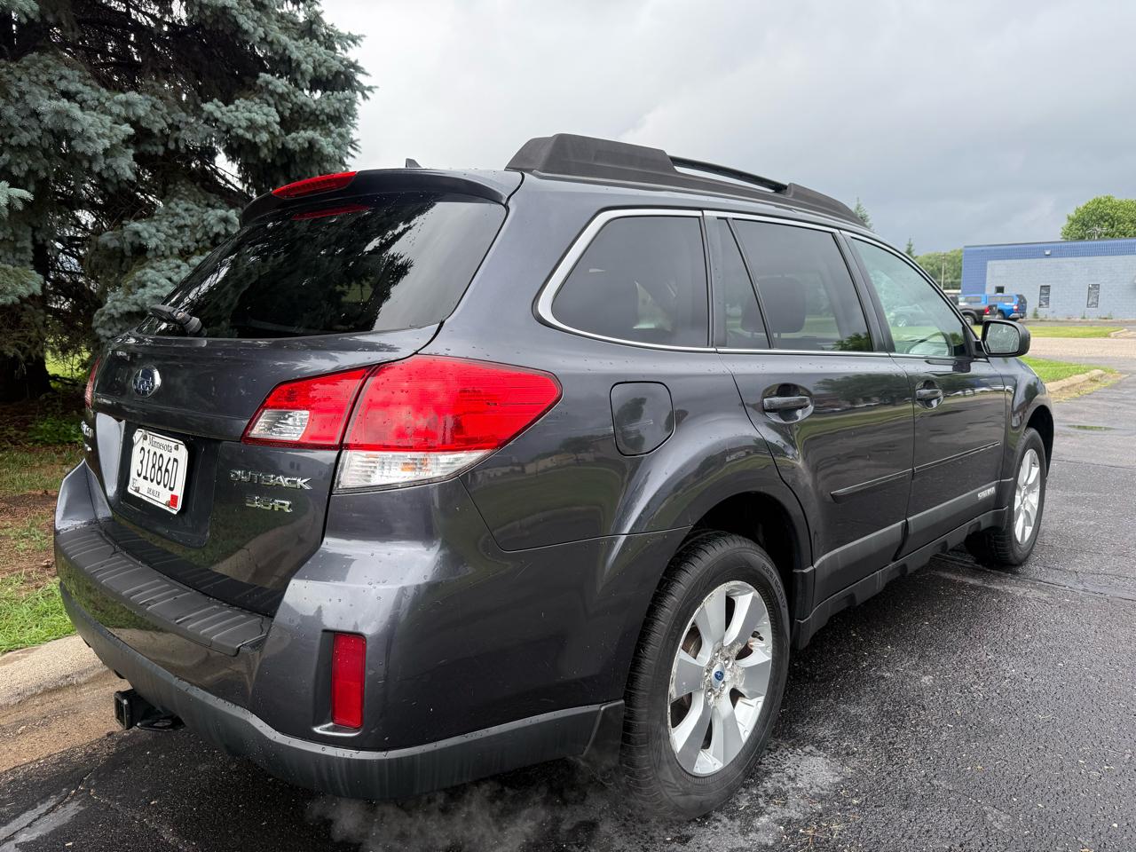 Subaru Outback 3.6R Limited 2011