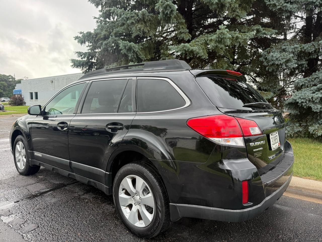 Subaru Outback 3.6R Limited 2011