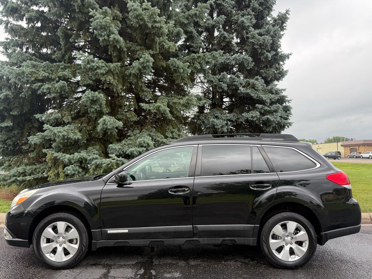 Subaru Outback 3.6R Limited 2011