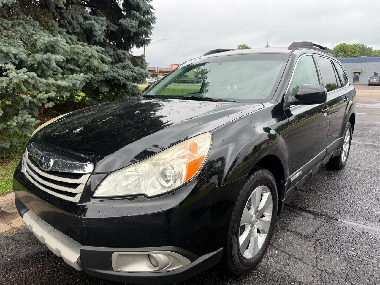 Subaru Outback 3.6R Limited 2011