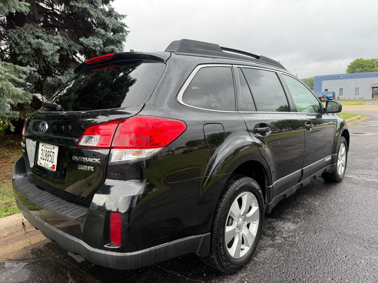 Subaru Outback 3.6R Limited 2011
