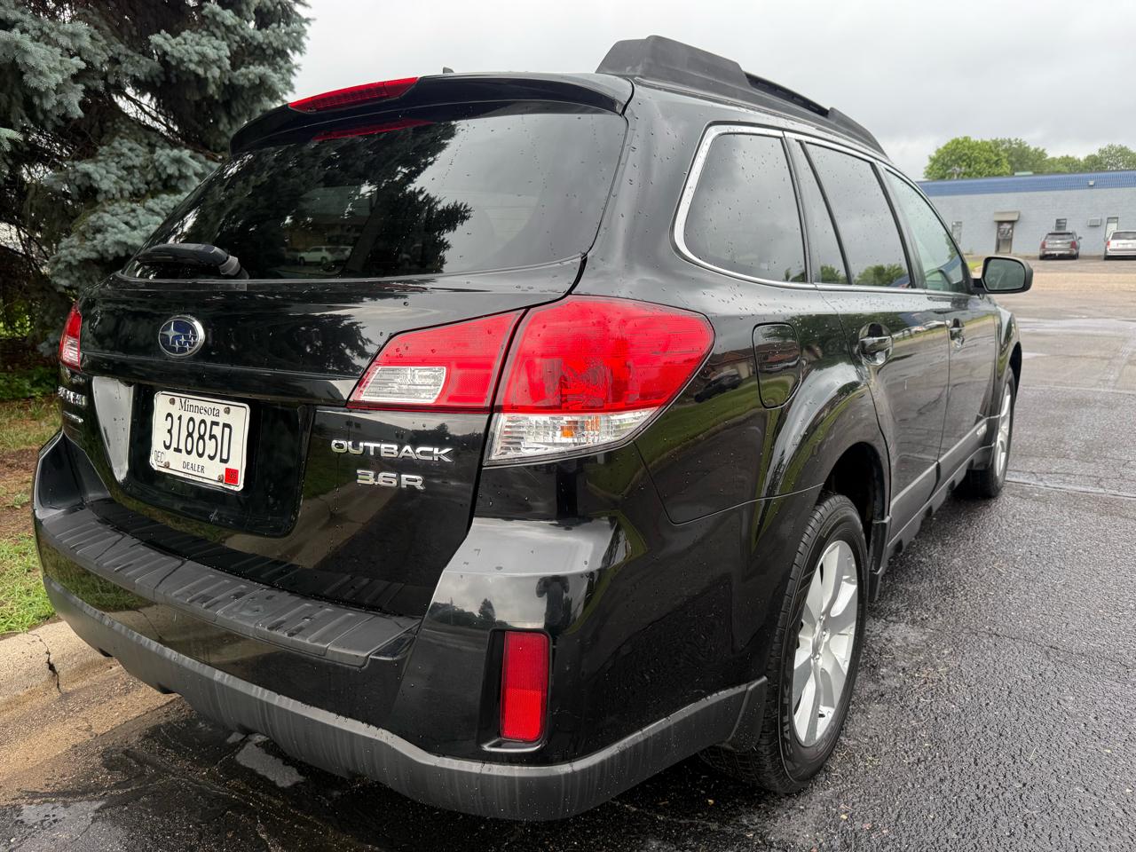 Subaru Outback 3.6R Limited 2011