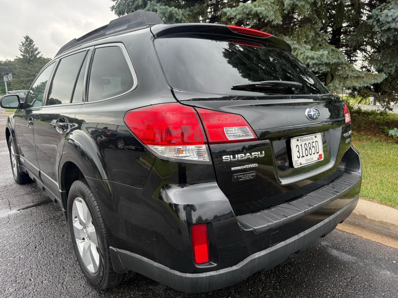 Subaru Outback 3.6R Limited 2011