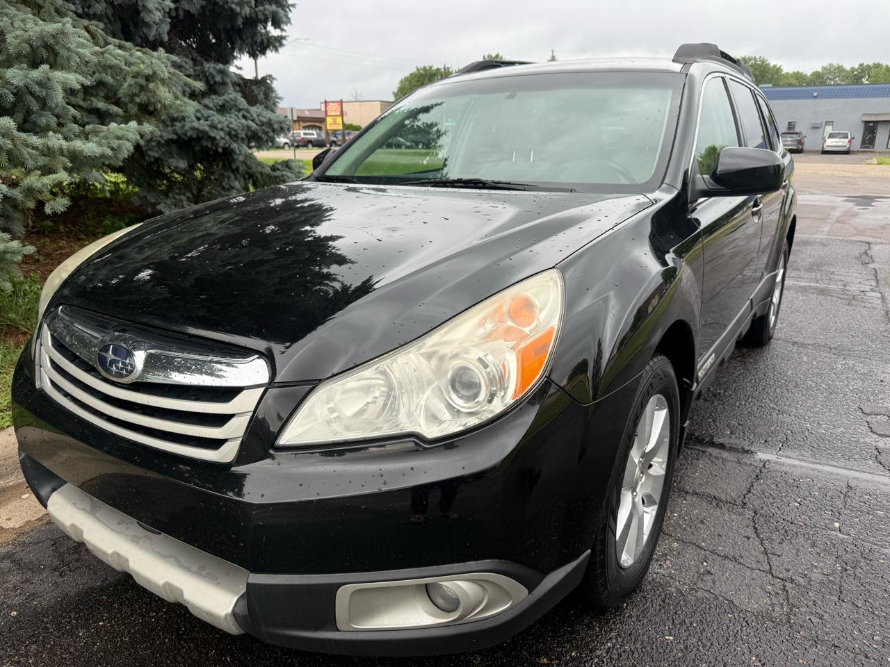 Subaru Outback 3.6R Limited 2011