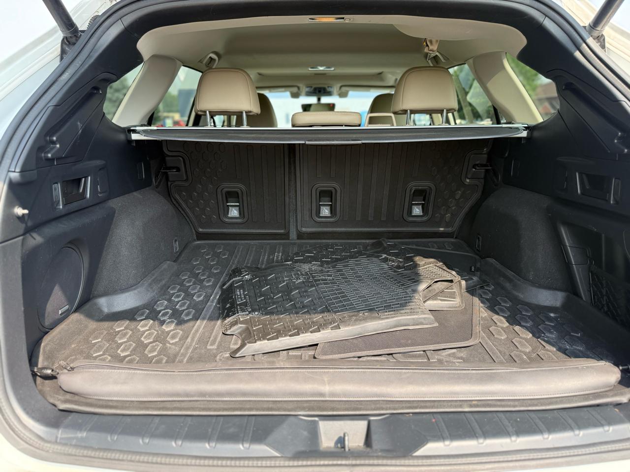 Subaru Outback Limited 2020