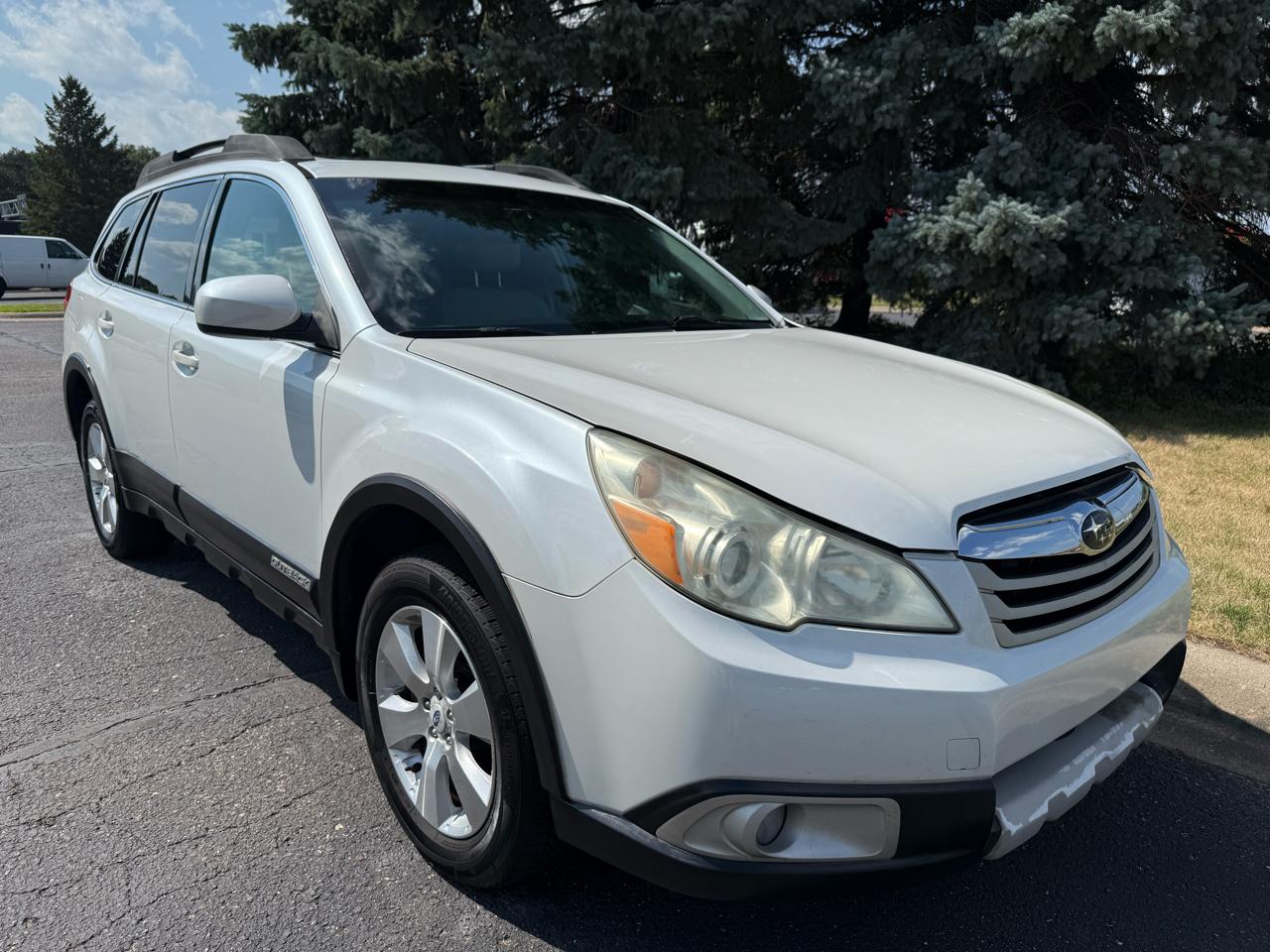 Subaru Outback 3.6R Limited 2011