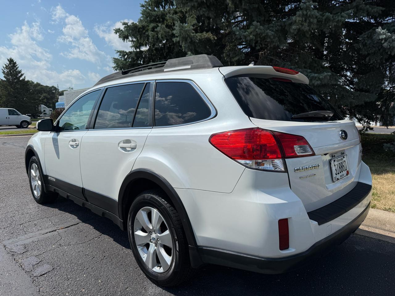 Subaru Outback 3.6R Limited 2011