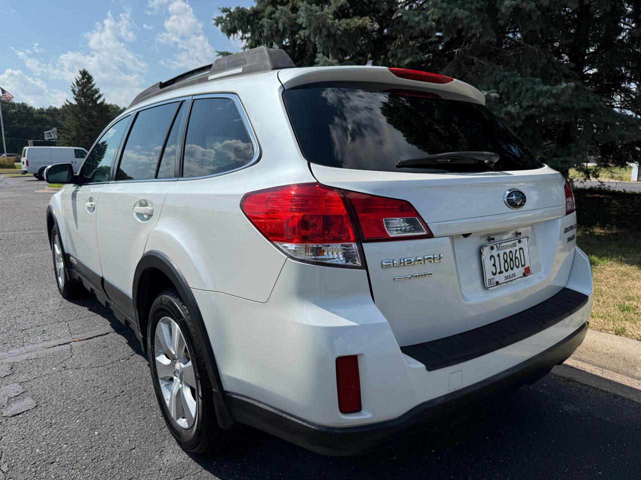 Subaru Outback 3.6R Limited 2011