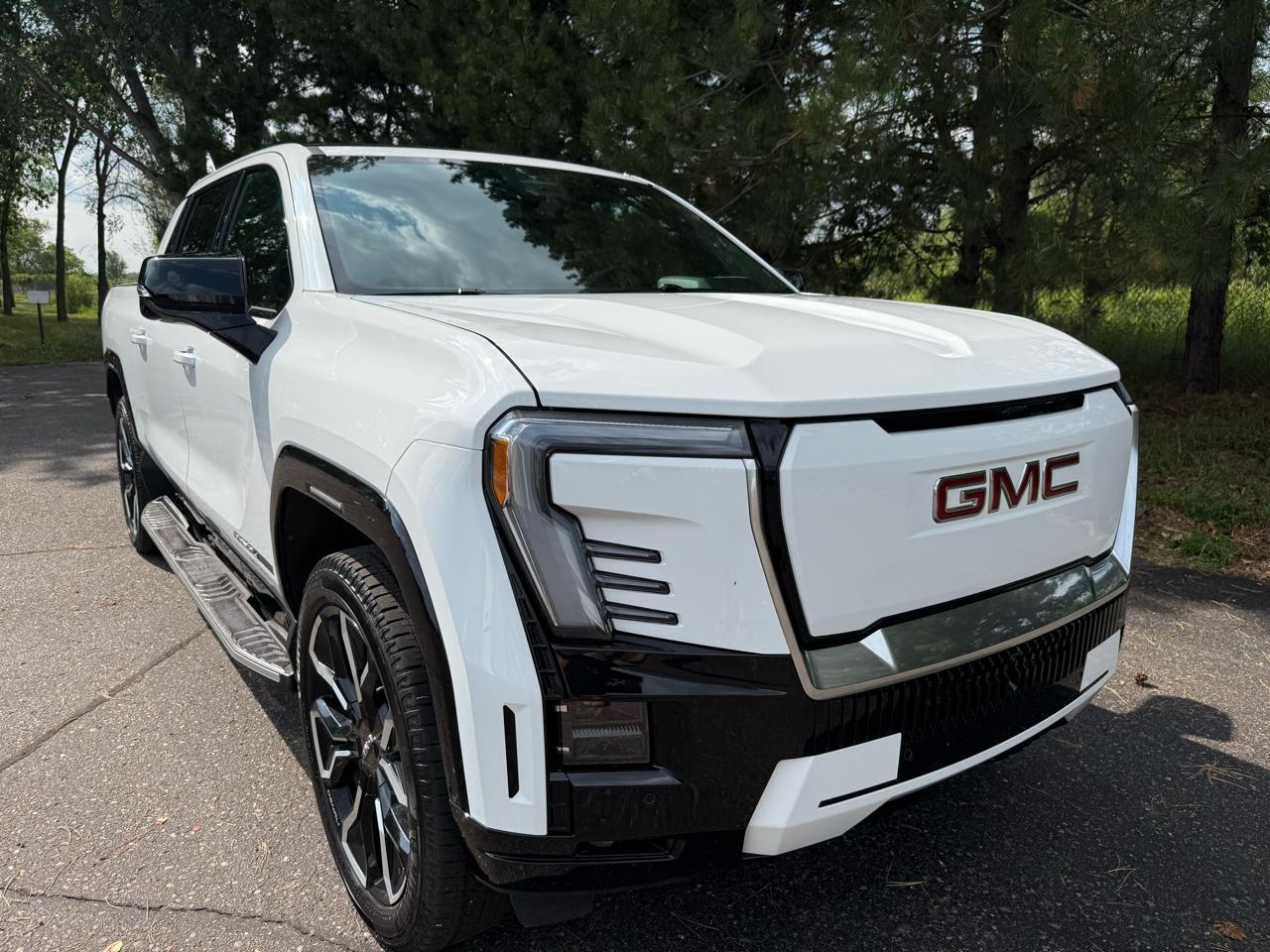 Chevrolet Silverado EV Denali 24 2026