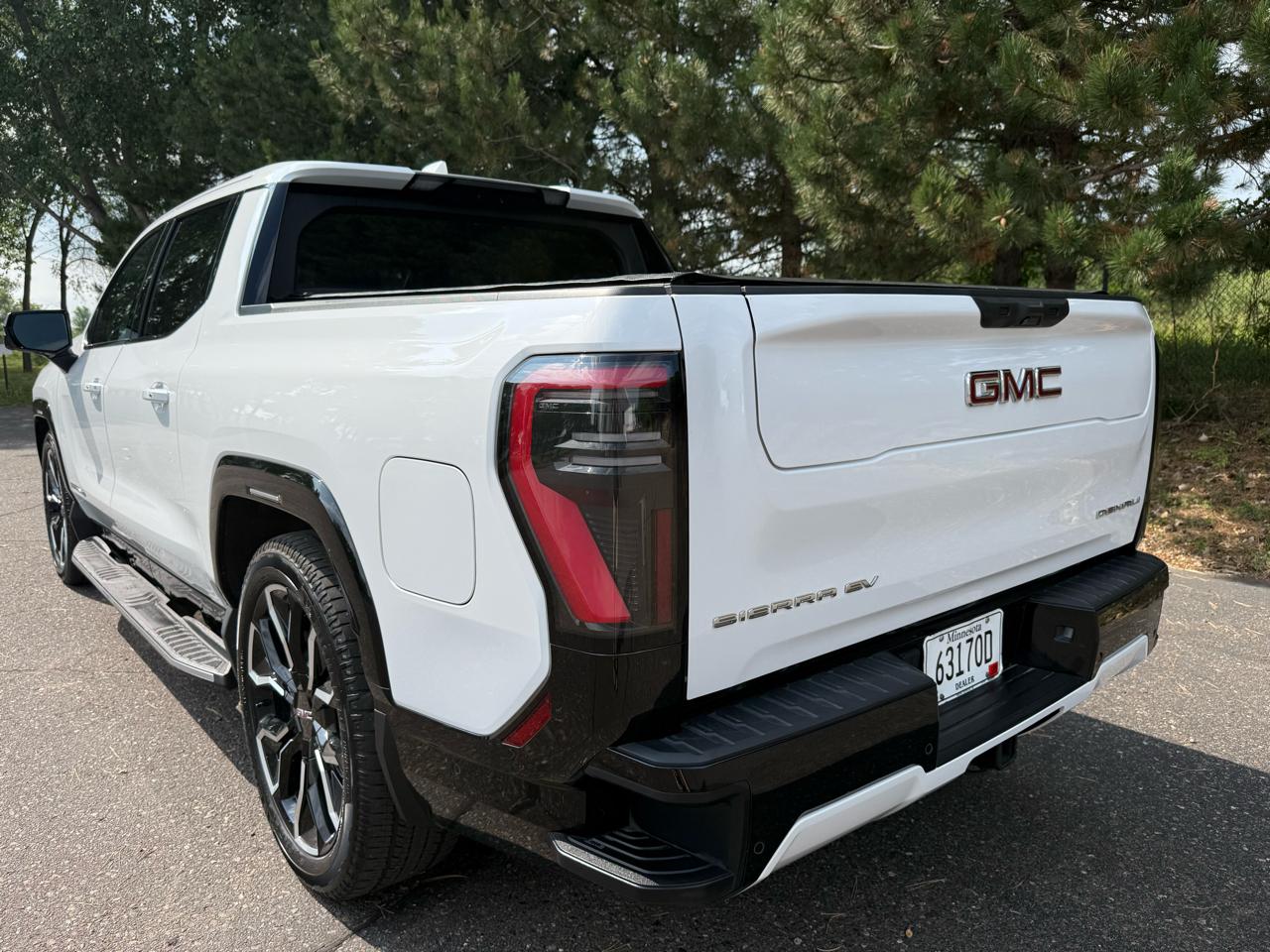 Chevrolet Silverado EV Denali 24 2026