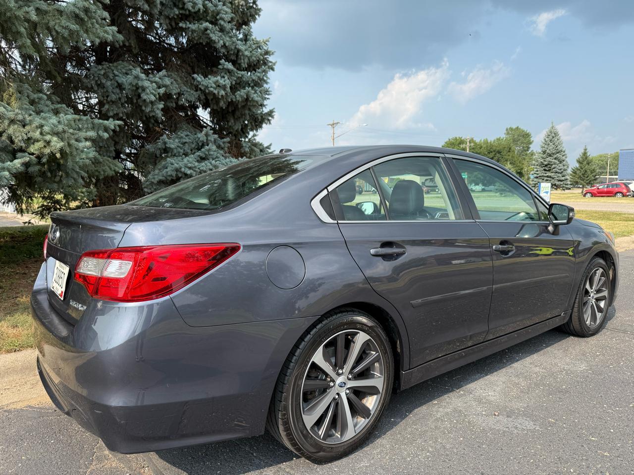 Subaru Legacy 2.5i Limited 2015