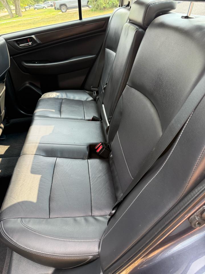 Subaru Legacy 2.5i Limited 2015