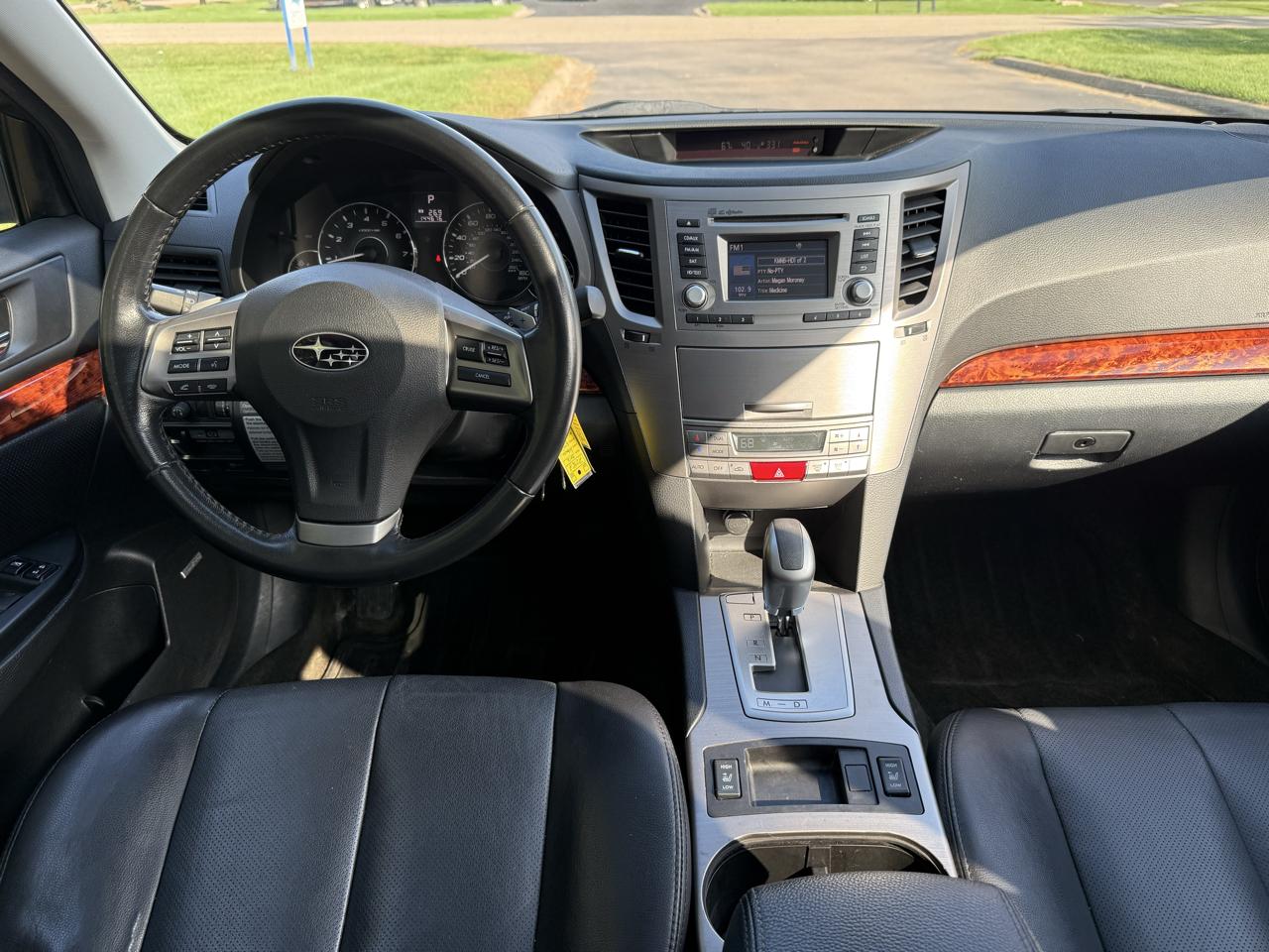Subaru Outback 3.6R Limited 2012