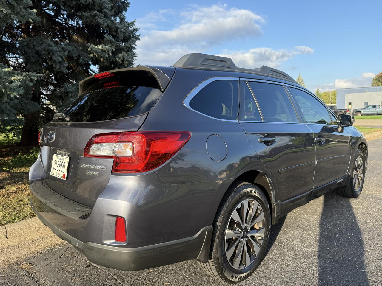 Subaru Outback 3.6R Limited 2015