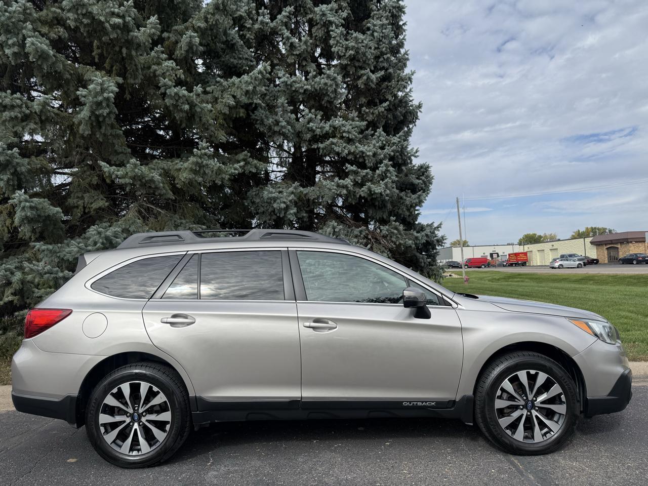 Subaru Outback 3.6R Limited 2015