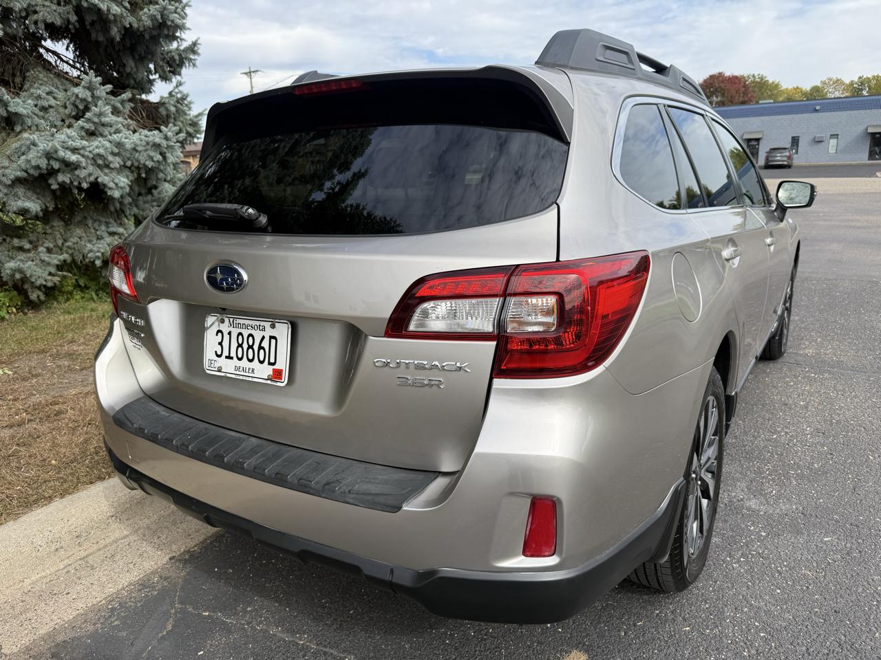 Subaru Outback 3.6R Limited 2015