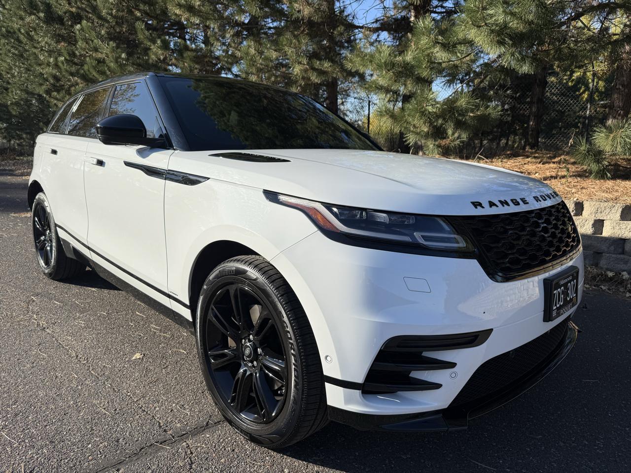 Land Rover Range Rover Velar R-Dynamic S 2021
