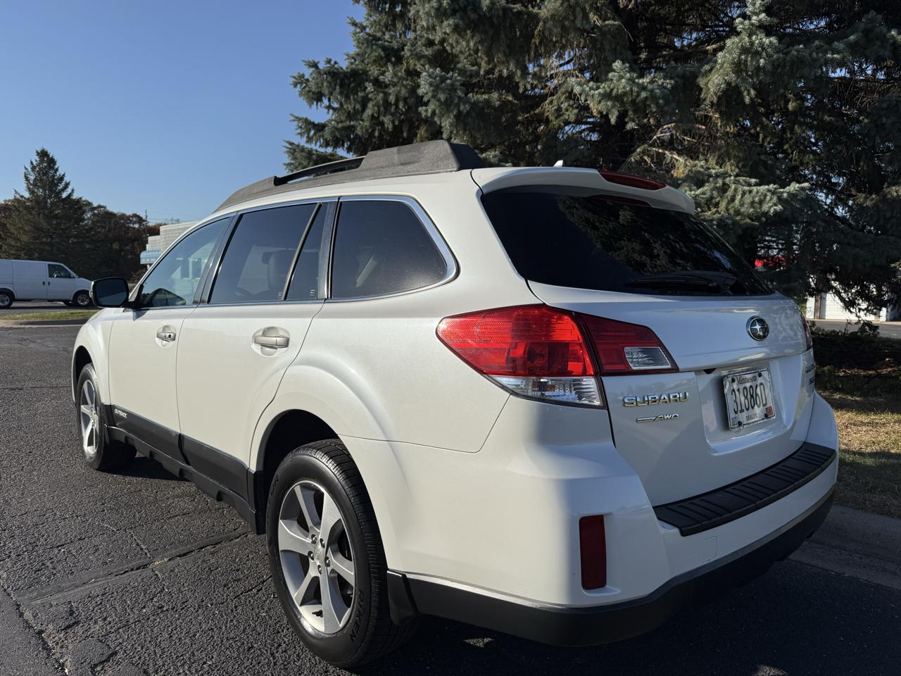 Subaru Outback 3.6R Limited 2013