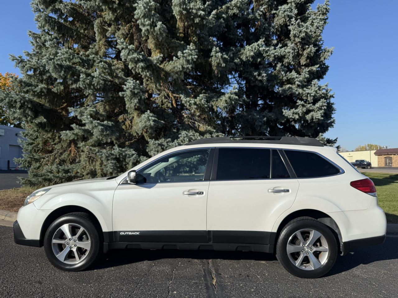 Subaru Outback 3.6R Limited 2013