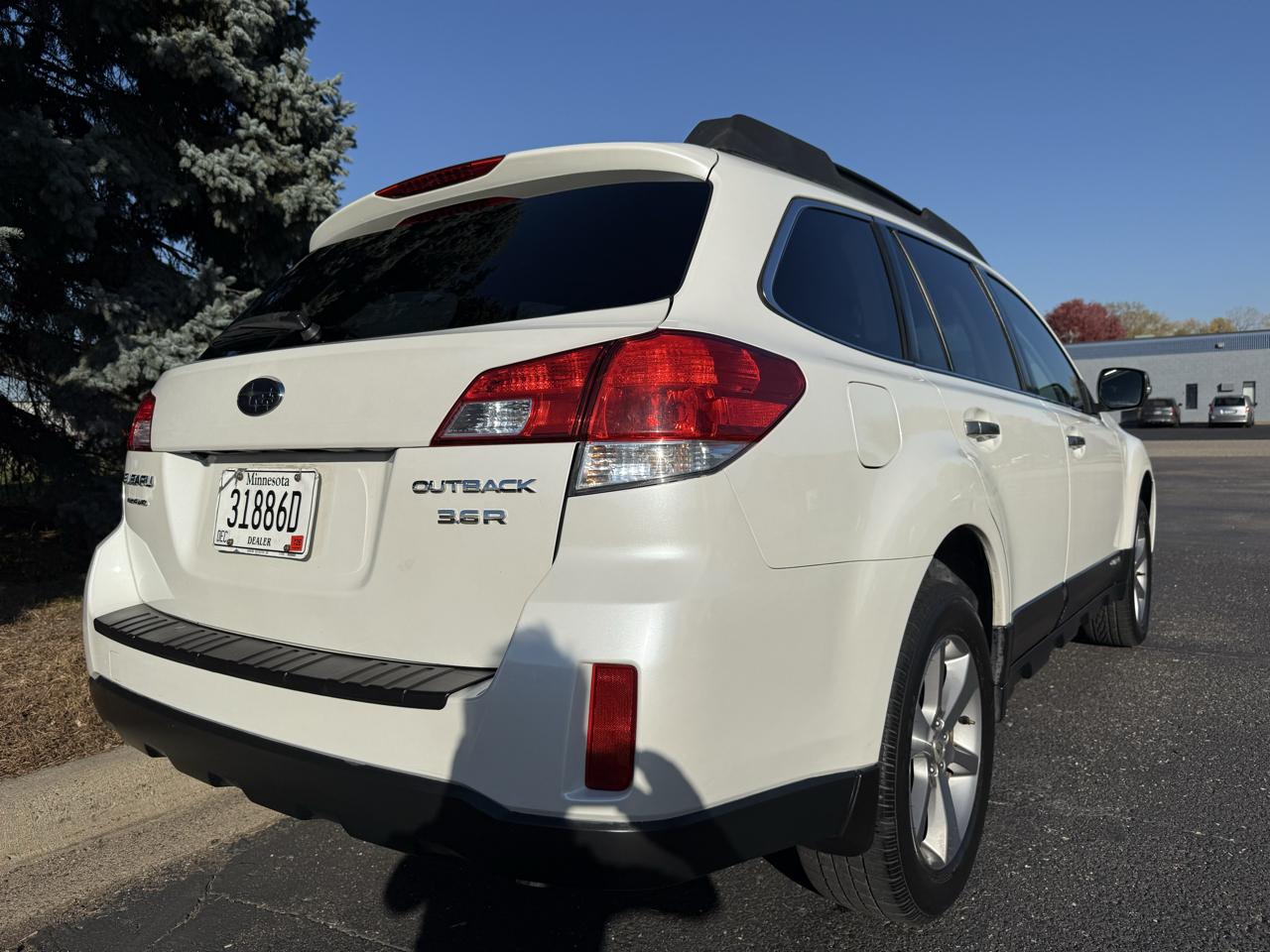 Subaru Outback 3.6R Limited 2013