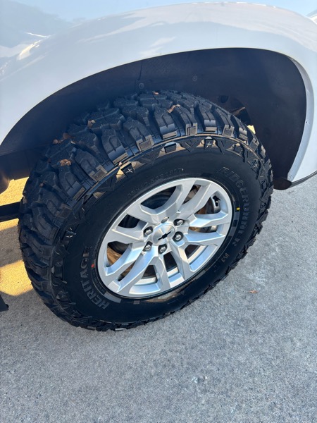 Chevrolet Silverado 1500 4WD Crew Cab 147" RST 2020